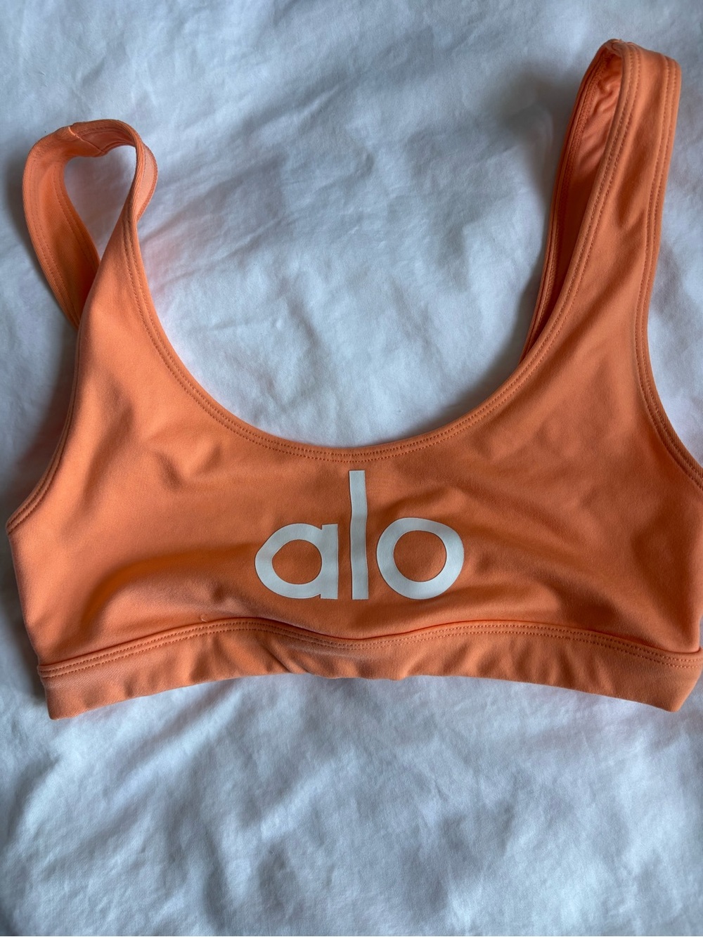 ALO Yoga logo bra- Cantaloupe
